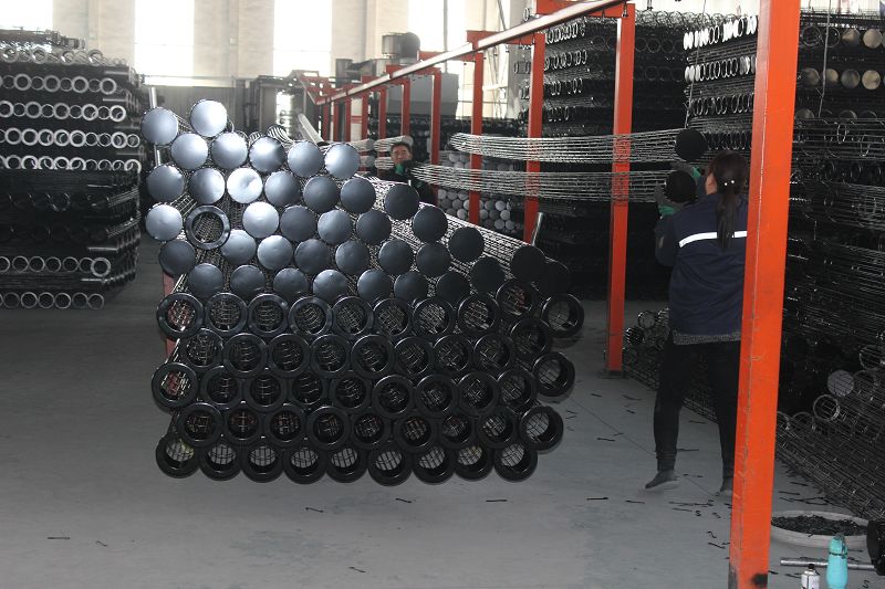 除塵袋籠車(chē)間